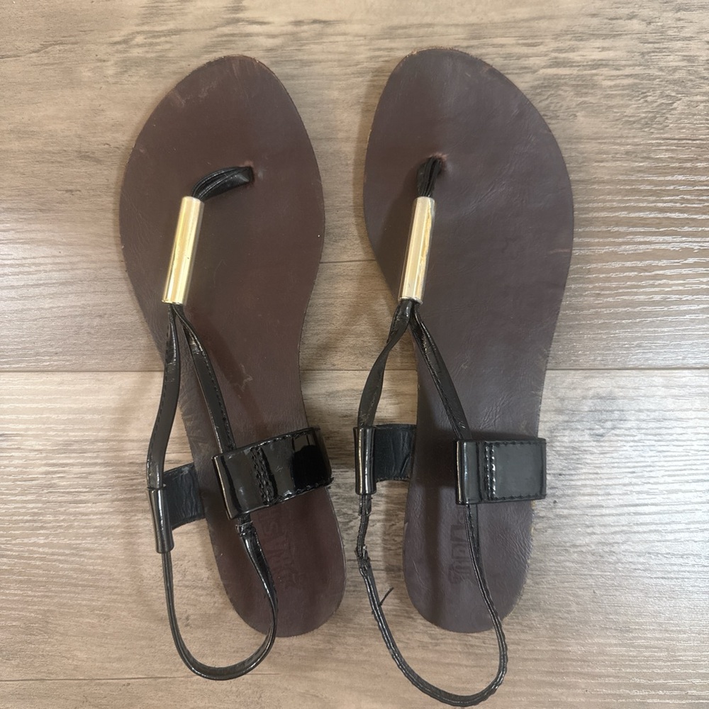 Vintage Y2K Brash Thong Sandals